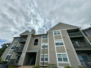 65 Cape Dorey DR # 3A, Hampton, VA 23666