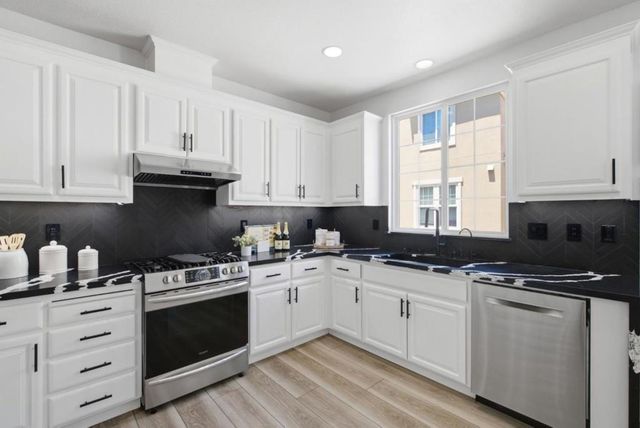 4482 Billings Circle, Santa Clara, CA 95054
