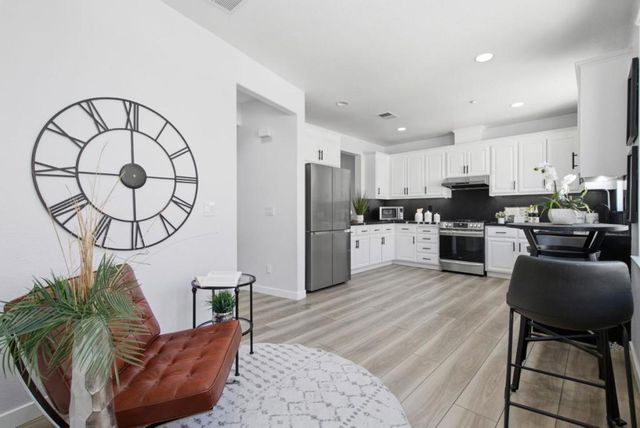 4482 Billings Circle, Santa Clara, CA 95054