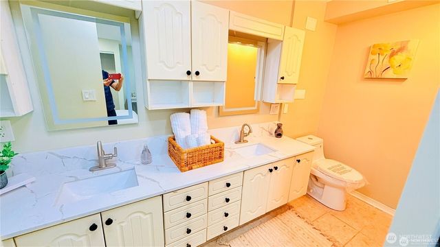 10003 SE 192nd Street, Renton, WA 98055