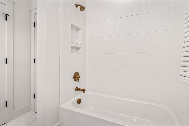4009 Kathie Dr, Thompsons Station, TN 37179