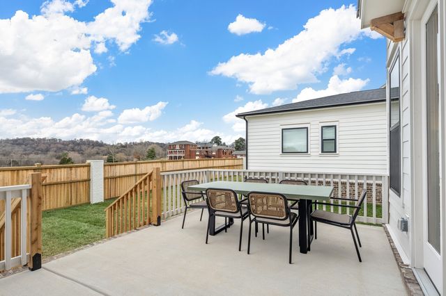 4009 Kathie Dr, Thompsons Station, TN 37179