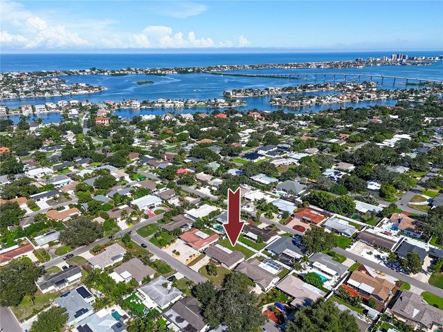 3747 SHADY BLUFFS DRIVE, Largo, FL 33770