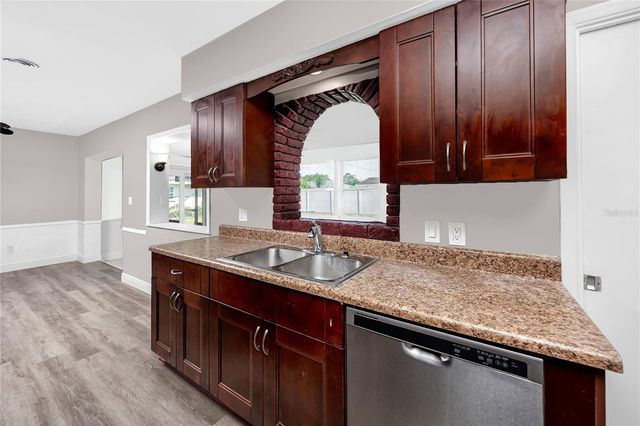 3747 SHADY BLUFFS DRIVE, Largo, FL 33770