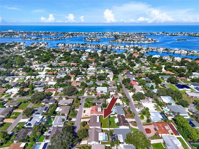 3747 SHADY BLUFFS DRIVE, Largo, FL 33770
