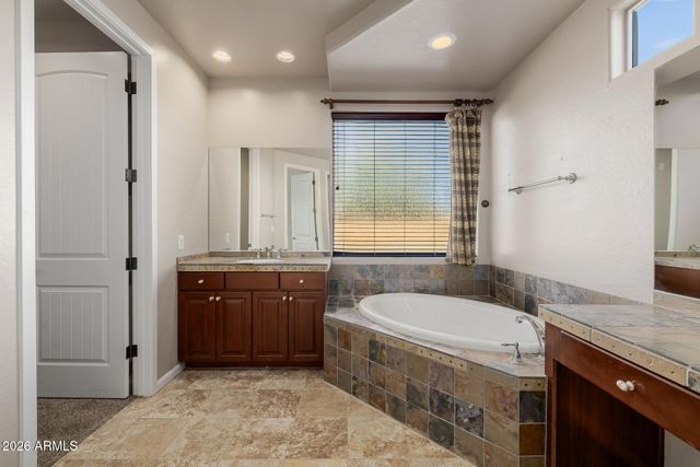 1916 E PRIMROSE Path, Phoenix, AZ 85086