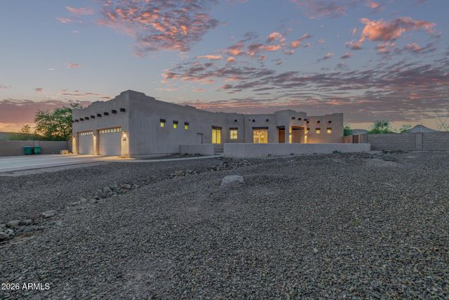 1916 E PRIMROSE Path, Phoenix, AZ 85086