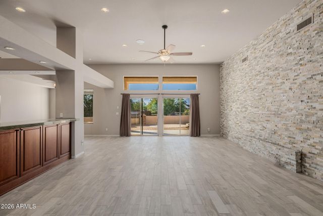 1916 E PRIMROSE Path, Phoenix, AZ 85086