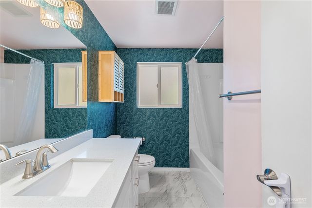 28600 SE 226th Street, Maple Valley, WA 98038