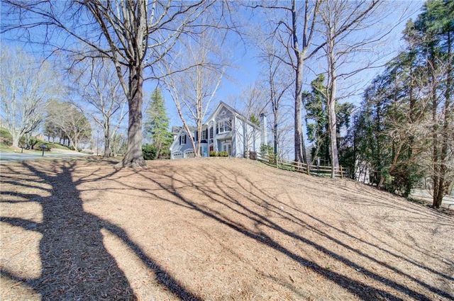 5065 Dorset Lane, Suwanee, GA 30024
