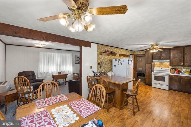 470 RACETRACK RD, Abbottstown, PA 17301