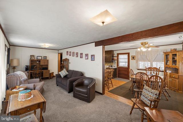 470 RACETRACK RD, Abbottstown, PA 17301