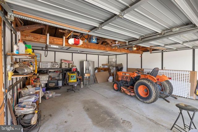 470 RACETRACK RD, Abbottstown, PA 17301