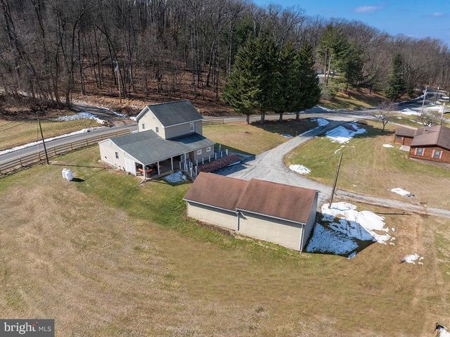 470 RACETRACK RD, Abbottstown, PA 17301