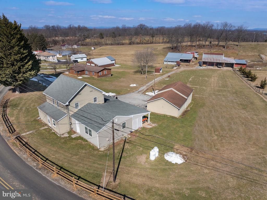 470 RACETRACK RD, Abbottstown, PA 17301