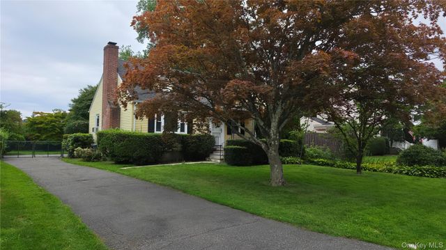 27 Haines Boulevard, Port Chester, NY 10573