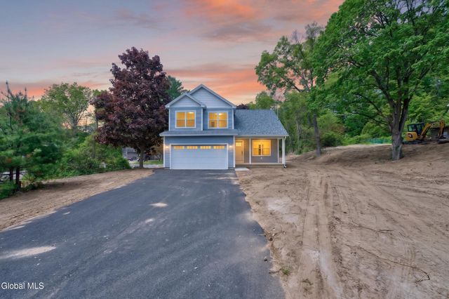 178 Montray Road, Queensbury, NY 12804