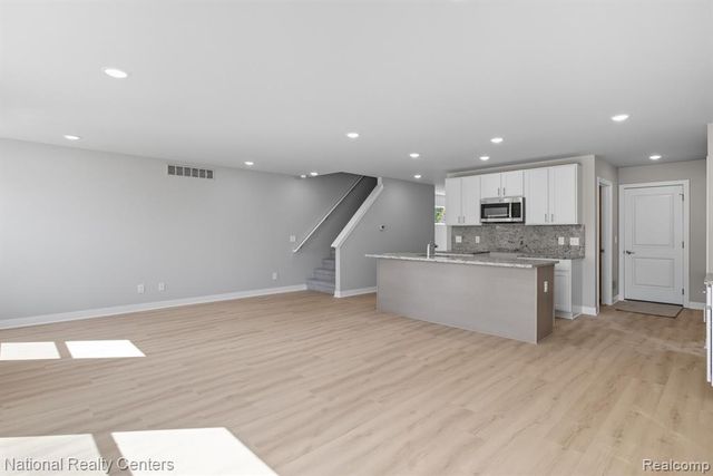 25026 Reeck Road, Woodhaven, MI 48183