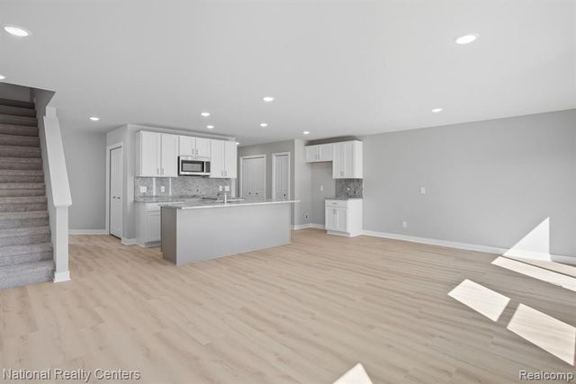 25026 Reeck Road, Woodhaven, MI 48183
