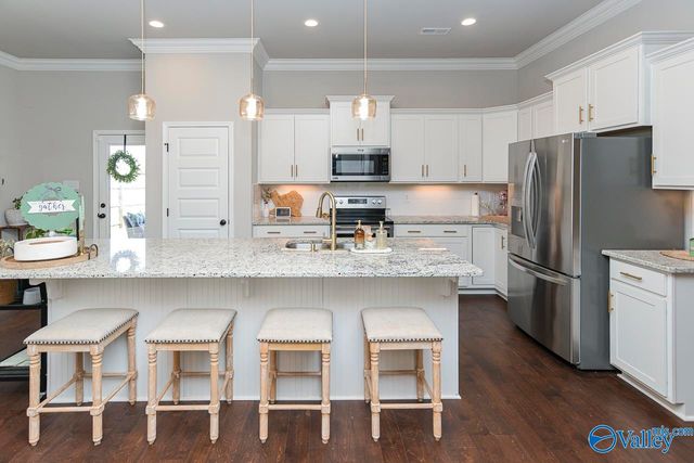 144 Creek Ridge Drive, Meridianville, AL 35759