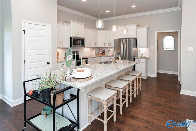 144 Creek Ridge Drive, Meridianville, AL 35759