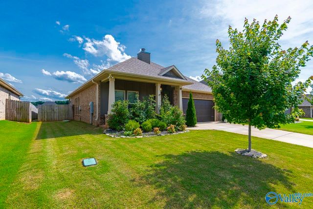 144 Creek Ridge Drive, Meridianville, AL 35759