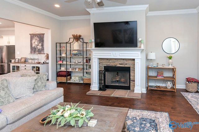 144 Creek Ridge Drive, Meridianville, AL 35759