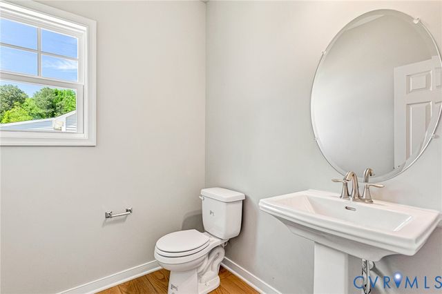 12606 Poplar Village Pl, Chester, VA 23831