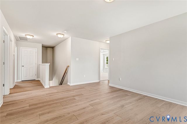 12606 Poplar Village Pl, Chester, VA 23831