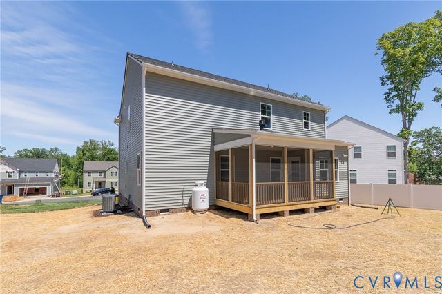 12606 Poplar Village Pl, Chester, VA 23831