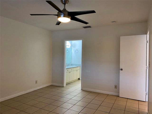 7807 Golf Circle Drive 306, Margate, FL 33063