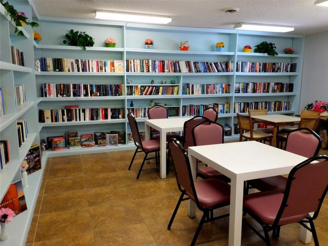 7807 Golf Circle Drive 306, Margate, FL 33063