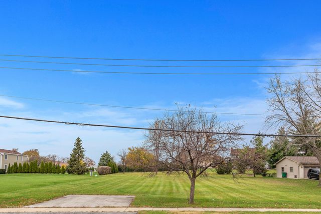 187 W Army Trail Road, Bloomingdale, IL 60108