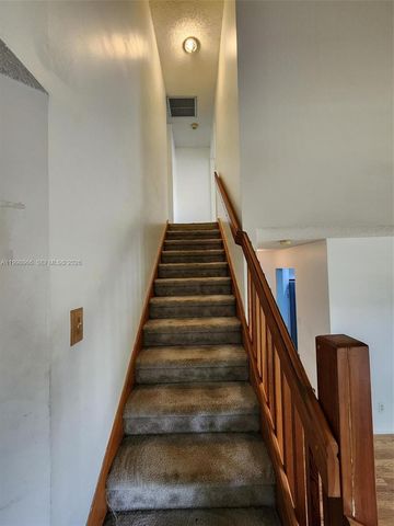 200 SW 95th Ter 200, Pembroke Pines, FL 33025