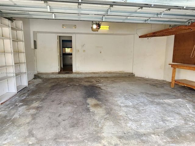 200 SW 95th Ter 200, Pembroke Pines, FL 33025