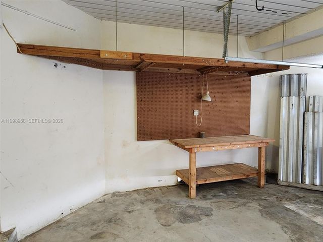 200 SW 95th Ter 200, Pembroke Pines, FL 33025