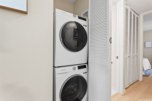 1015 Aoloa Place 247, Kailua, HI 96734