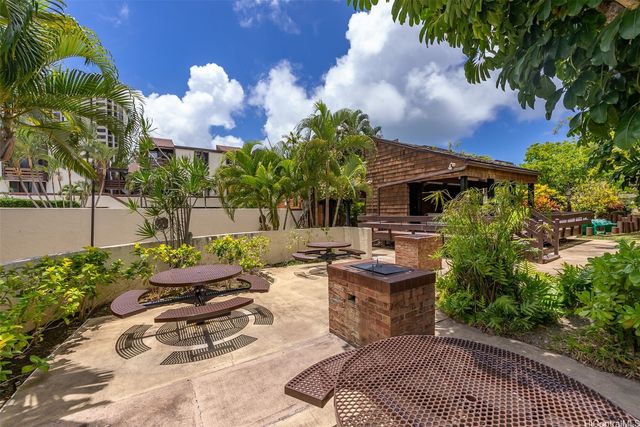 1015 Aoloa Place 247, Kailua, HI 96734