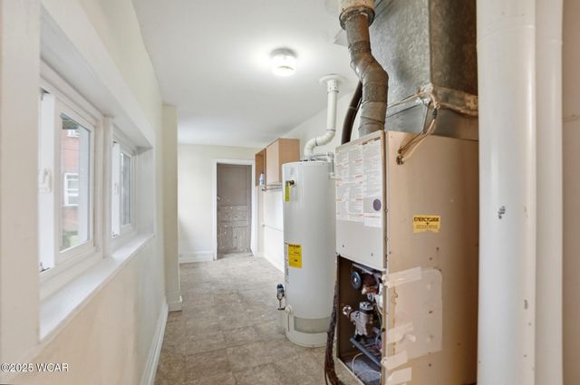 428 W Spring Street, Saint Marys, OH 45885