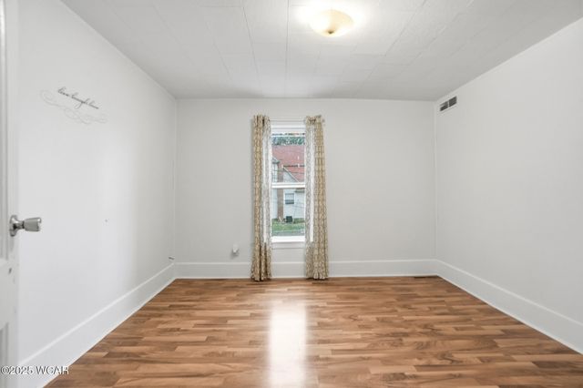 428 W Spring Street, Saint Marys, OH 45885