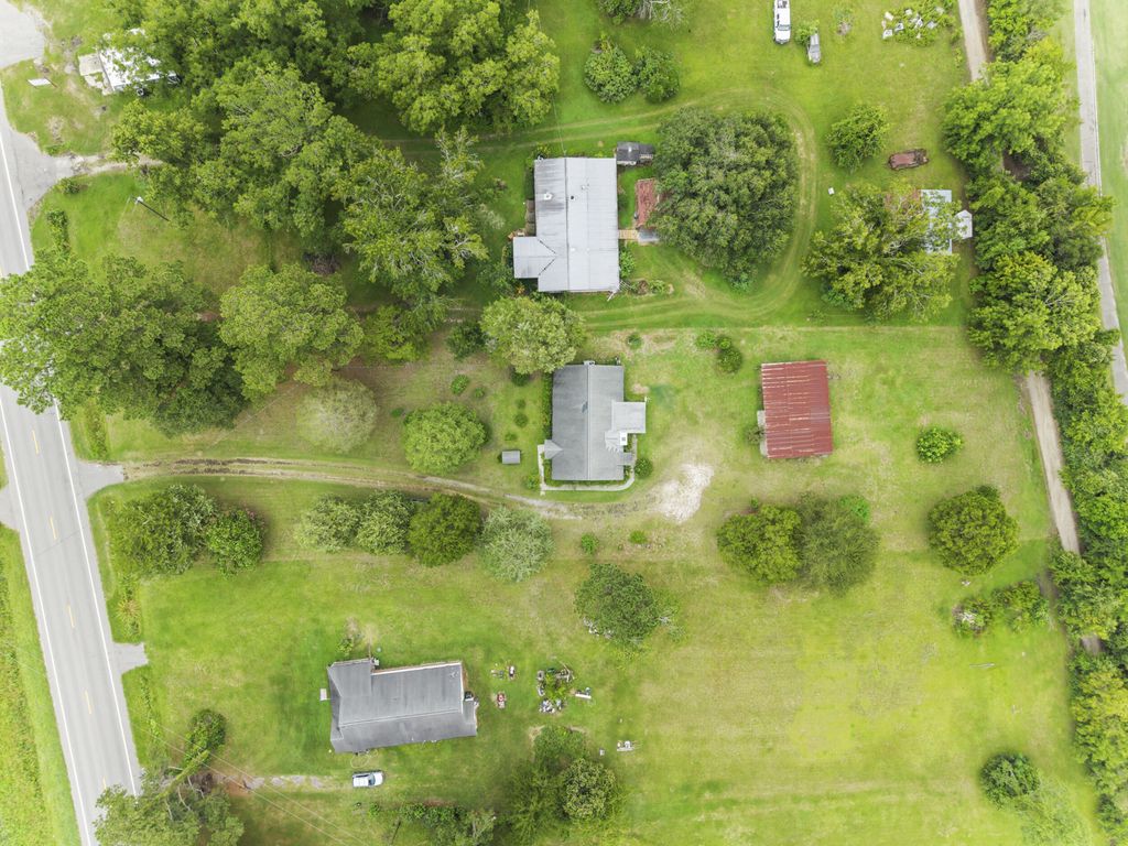 8466 Old Hwy 6, Santee, SC 29142