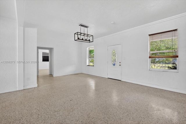 23825 SW 142nd Ave, Homestead, FL 33032