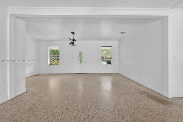 23825 SW 142nd Ave, Homestead, FL 33032