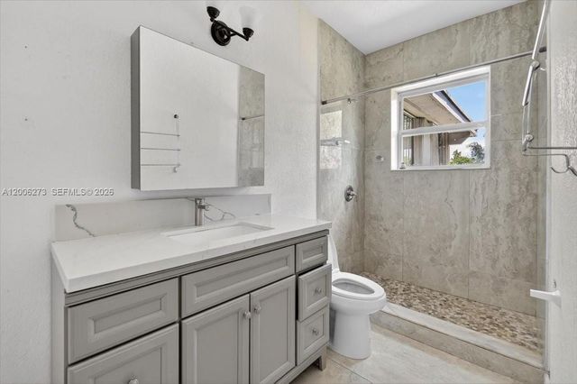 23825 SW 142nd Ave, Homestead, FL 33032