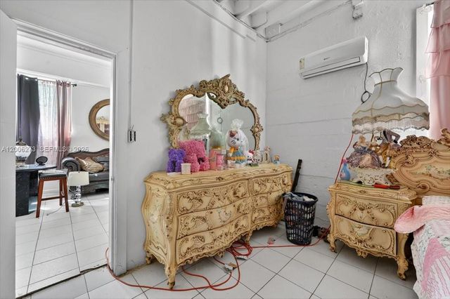 23825 SW 142nd Ave, Homestead, FL 33032