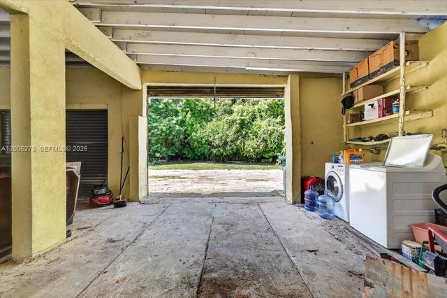 23825 SW 142nd Ave, Homestead, FL 33032