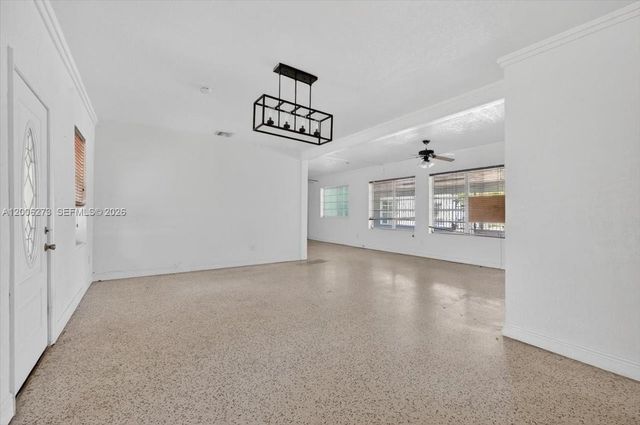 23825 SW 142nd Ave, Homestead, FL 33032