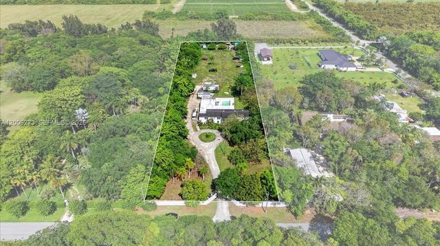 23825 SW 142nd Ave, Homestead, FL 33032