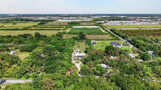 23825 SW 142nd Ave, Homestead, FL 33032