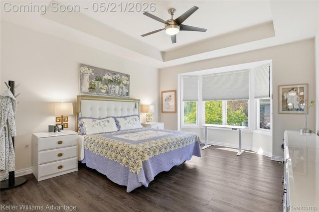 37125 White Tail Court, Farmington Hills, MI 48335